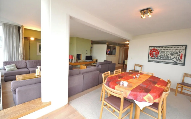 Bright 3-bedroom Apartment With Sea View