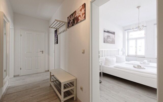 City Park Apartments Ludi