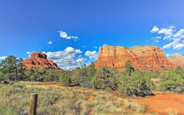 Romantic Sedona Suite W/patio < 1Mi to Trails/town