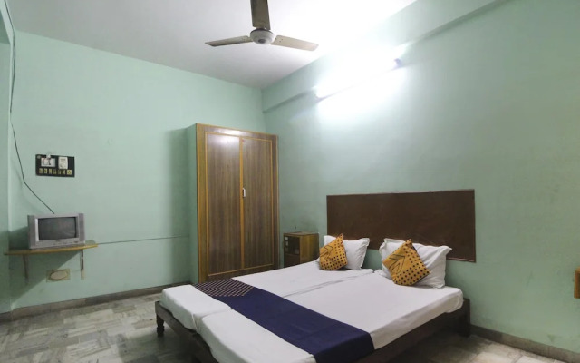 Spot On 62694 Hotel Maruthi