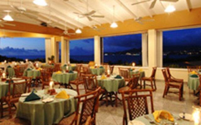 The Flamboyant Hotel & Villas