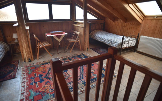 Santa Marina GuestHouse