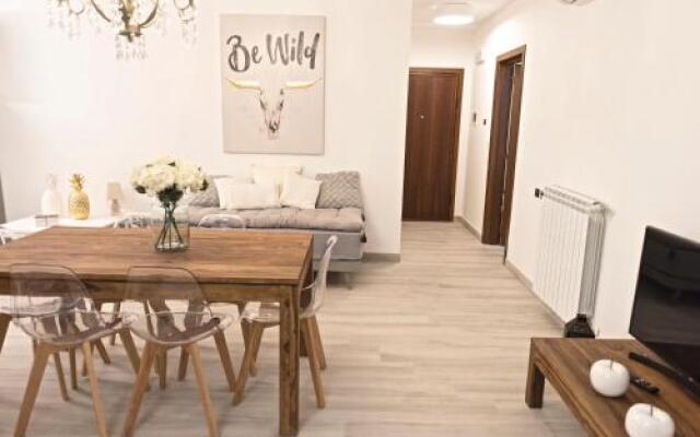 Vatican Luxury 2bd 2ba Apartment