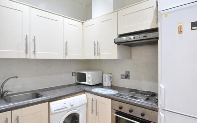 397 Oxford Street Apartments