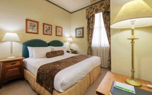 Royal Exchange Hotel