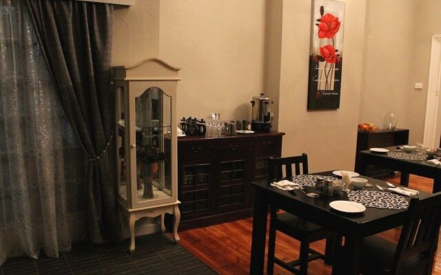 Tranquil House B&B @ 10 Berry St