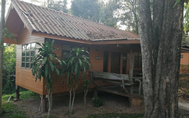 Ban Suan Nern Tawan
