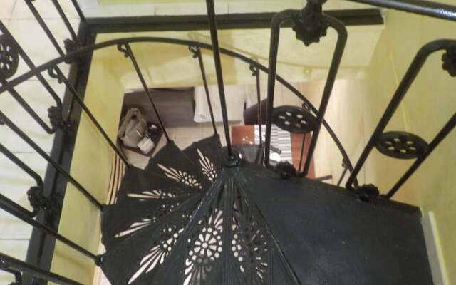 Roma Royal Residence