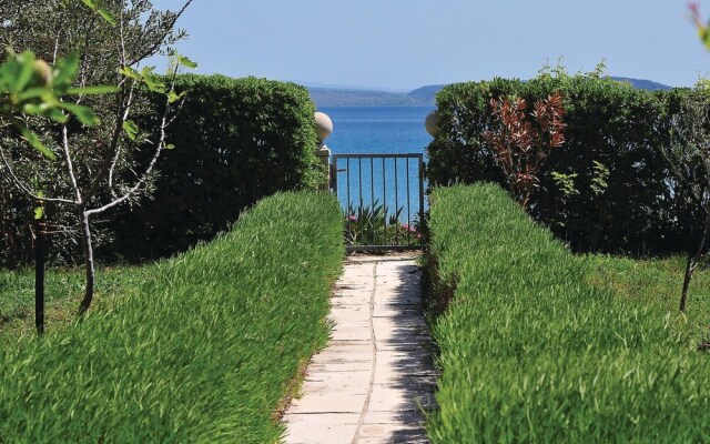 Awesome Home in Povljana With 4 Bedrooms and Wifi