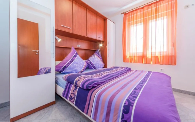 Apartments Hudic