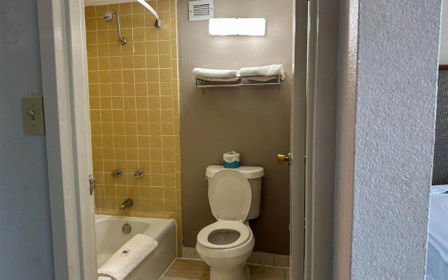Motel 6 Rochester