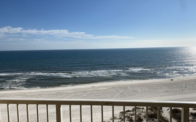 Summer House Condos by ALBVR