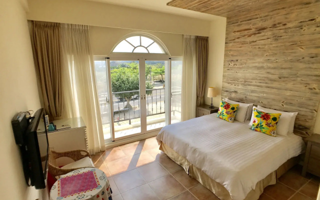 Spoondrift Hostal