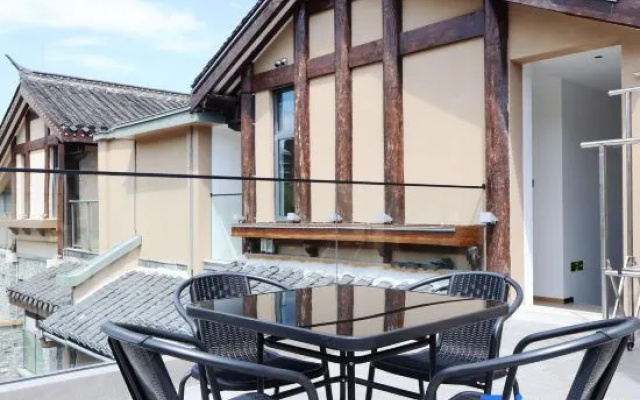 Chuhe Courtyard Homestay (Tujia Daughter Town) – Exterior – Enshi Prefecture