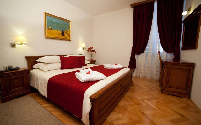 Heritage Hotel Tisno