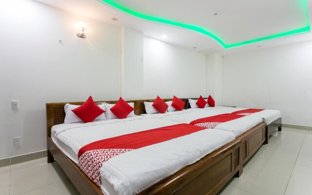 OYO 159 Ruby Hotel