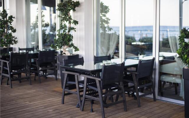 The Ciao Stelio Deluxe Hotel - Adults Only