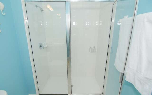 The Shire 6 Bedroom House w Pool - 4705TS