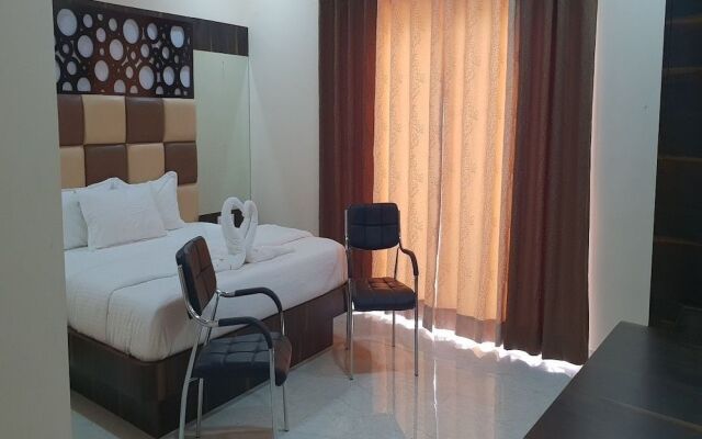 Ishwar Nain Hotel
