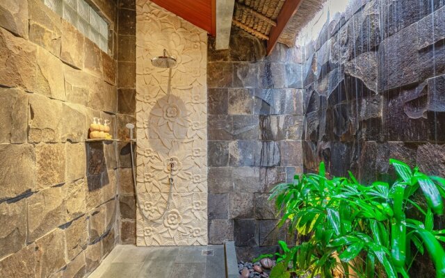 Brand New luxury 3BR Villa Ethnic Ubud 2