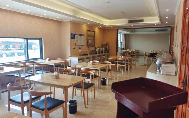 Vienna Hotel Jiangsu Nanjing Liuhe District Longchi Metro Station