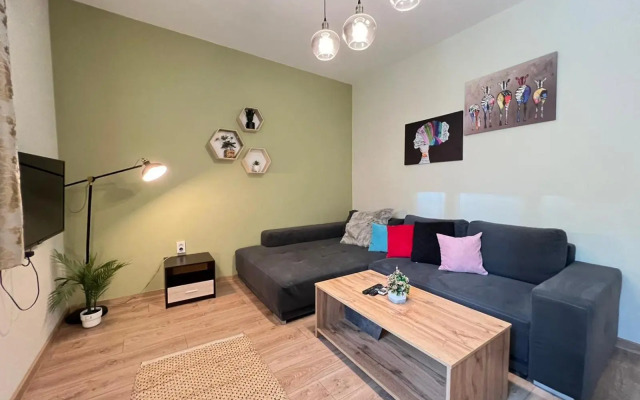 Madrid spacious and quiet family Apartment