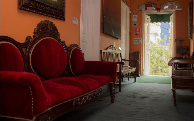 Hostal El Portal