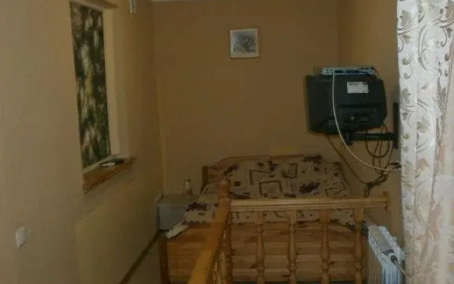 Budget Home On Vinogradnaya