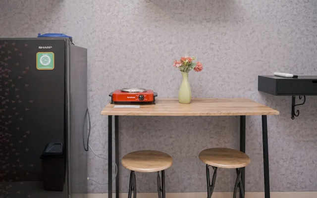 Cozy Studio Apartment At Transpark Bintaro