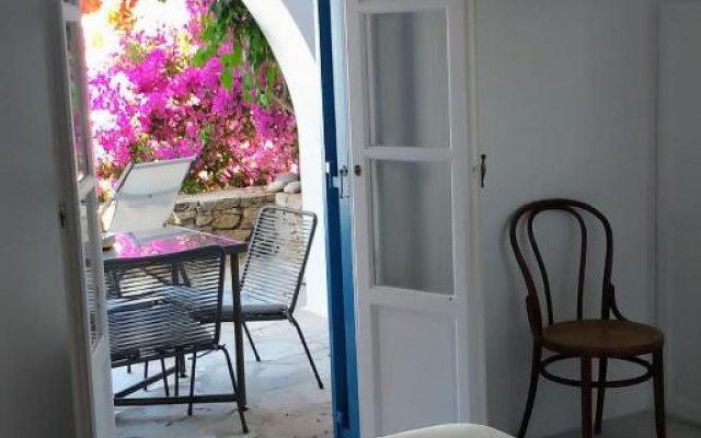 Mykonian White 2bedrooms Apartment