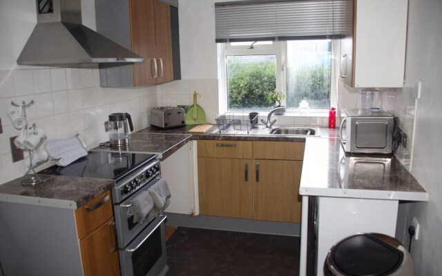 Central Canterbury Apartment