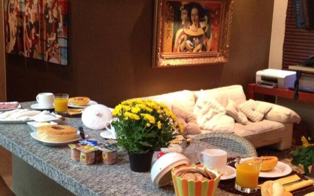 Lapa Checa Guest House