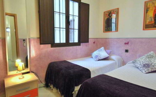 Living Sevilla Apartments