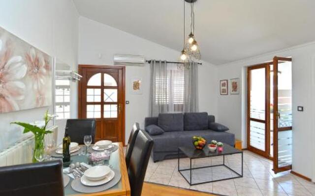 Apartment Senada 1727