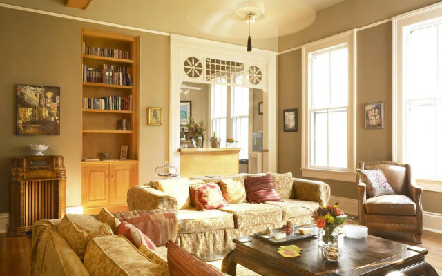 Maison Perrier Bed & Breakfast
