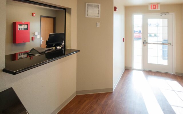 WoodSpring Suites Kansas City Liberty