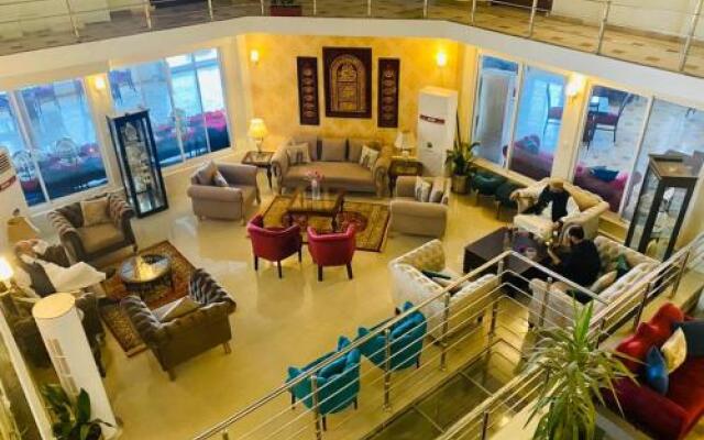Holiday Grand Resort Bhurban
