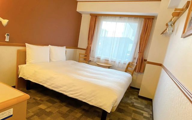 Toyoko Inn Kanazawa Kenrokuen Korimbo