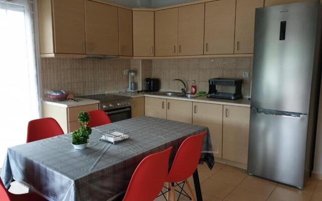 Eri Apartment