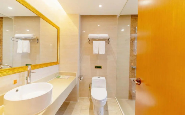 Vienna Hotel (Dongguan Dalang Bus Station)