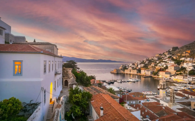 Hydra Hotel