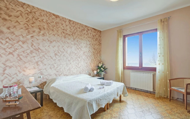Profumo Del Garda Hilly Area and Lake vie
