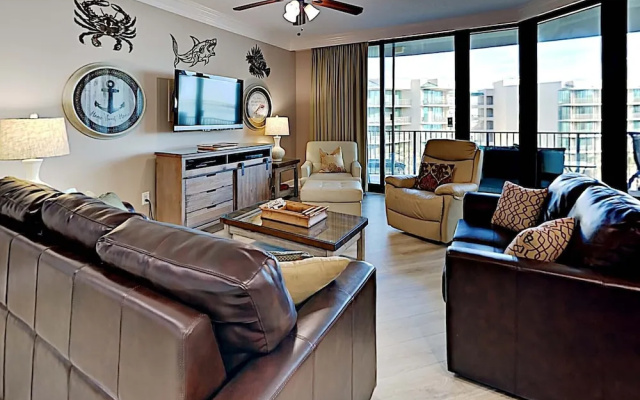 Phoenix on the Bay by Southern Vacation Rentals
