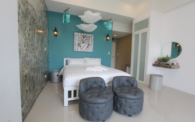 Boutique Summer House