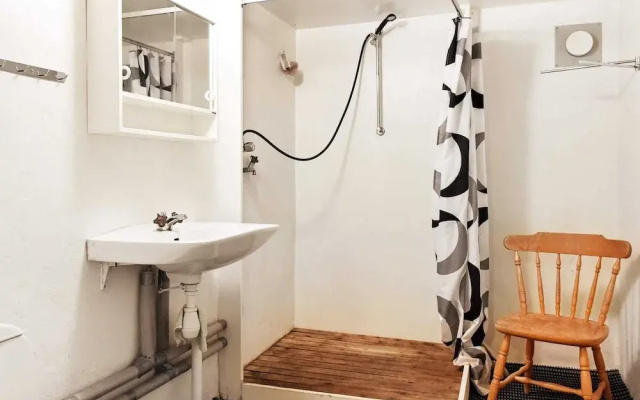 5 Person Holiday Home in Bullaren-by Traum