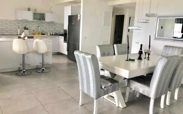 Panorama Apartment " City Garden "