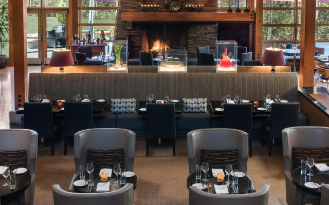 Cedarbrook Lodge