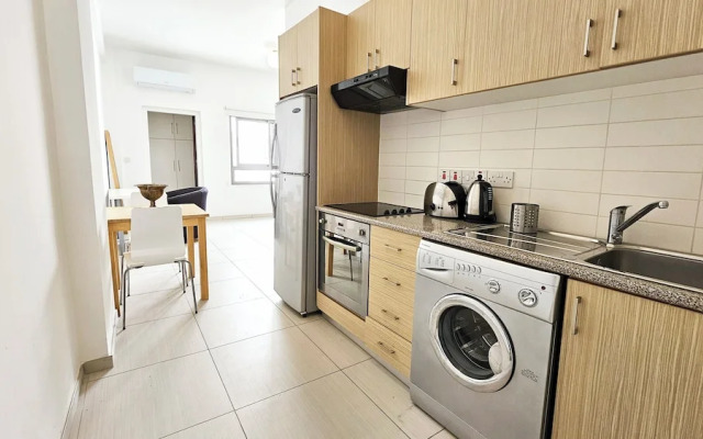 Phaedrus Living Ledras Residences 104