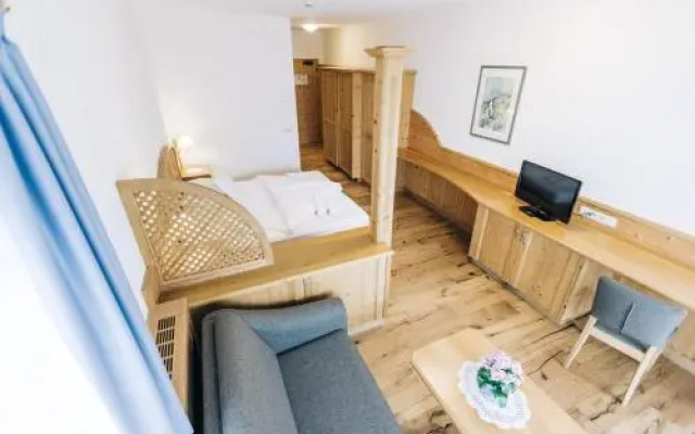 Hotel Tenz
