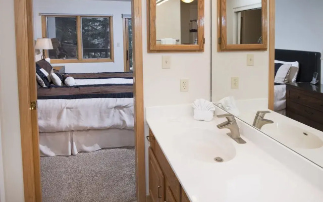 Townsend Place A206 1 Bedroom Condo by RedAwning